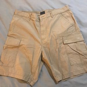 Levi’s shorts size 38 worn twice